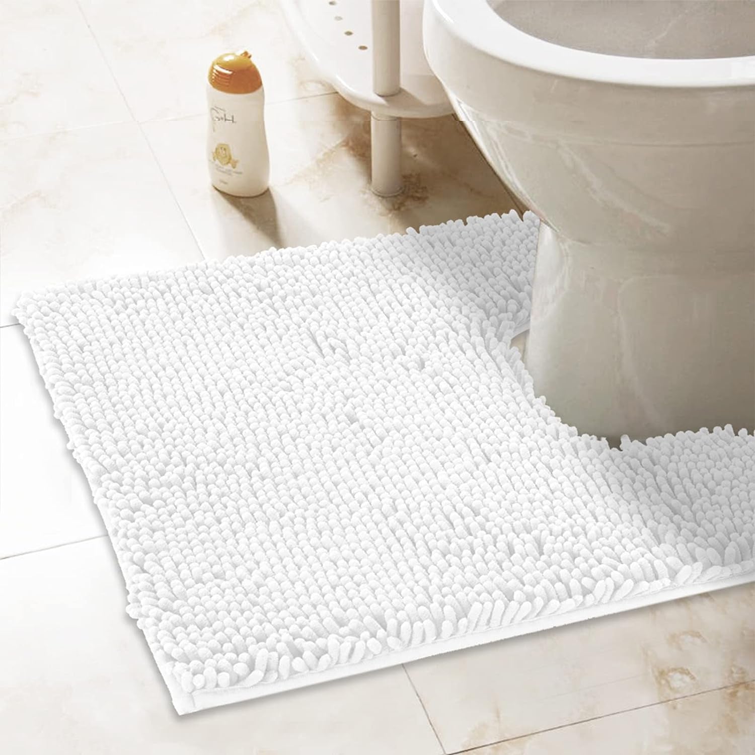 Luxurious 24"X21" U-Shaped Non-Slip Shaggy Chenille Toilet Contour Rug - Ultra Absorbent White Bathroom Mat